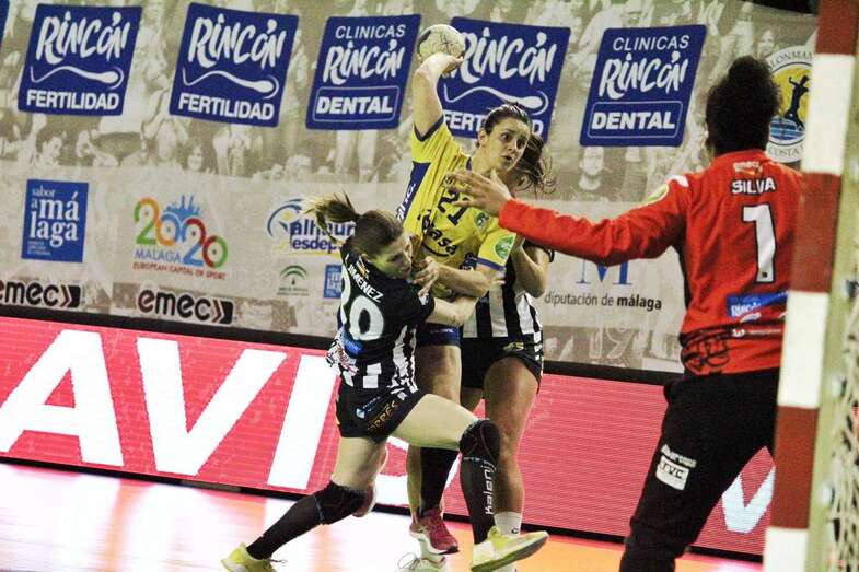 Momento del encuentro de este viernes (Foto TA)